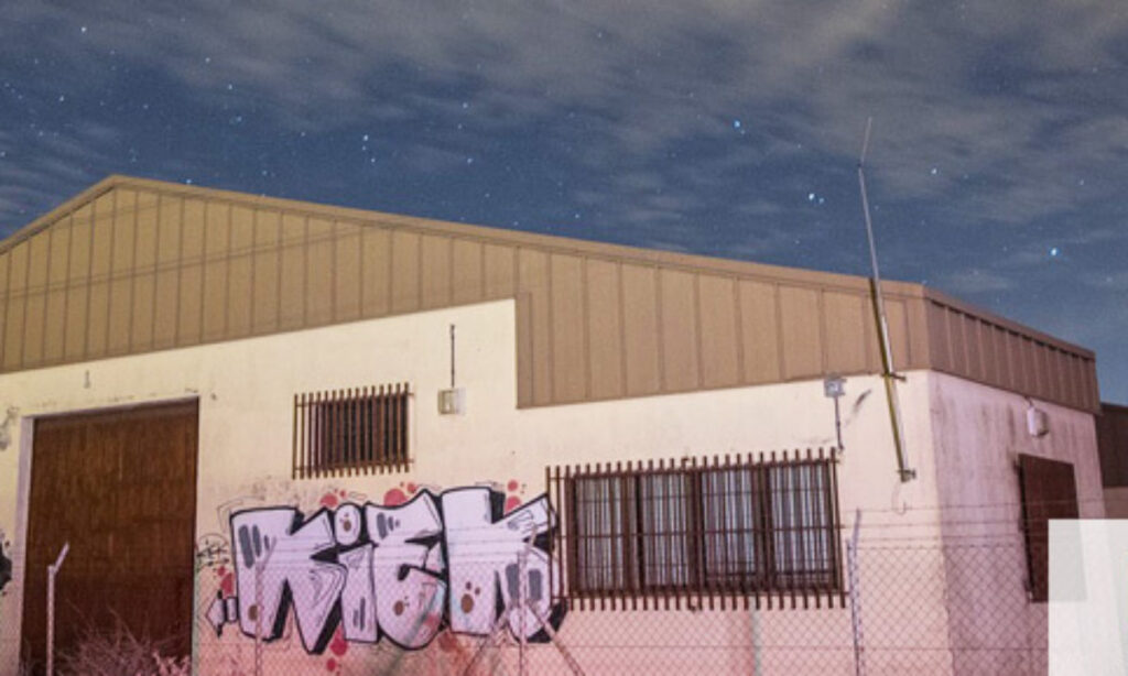 Cómo-Limpiar-Paredes-Pintadas-y-Graffitis