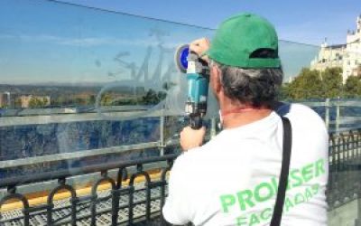 pulido de cristales dañados